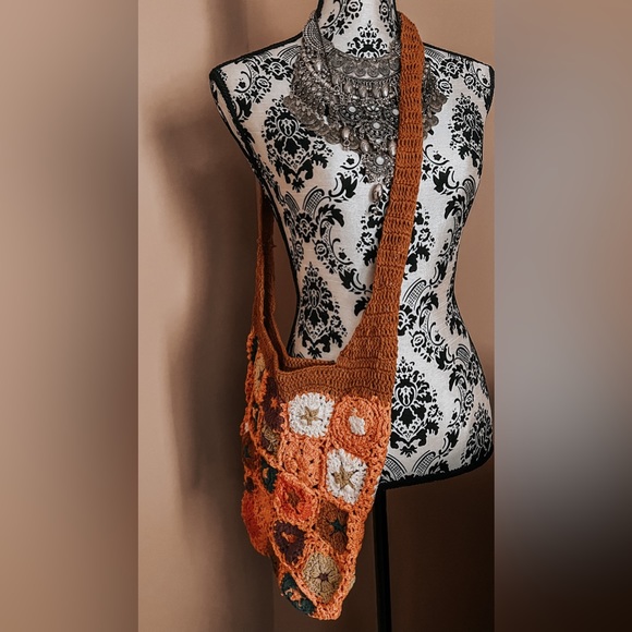 Urban outfitters Crochet Woven Shoulder Bag - Picture 2 of 7